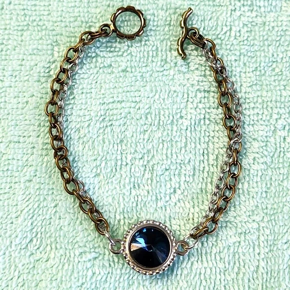 Blue Bracelet! - Picture 2 of 3